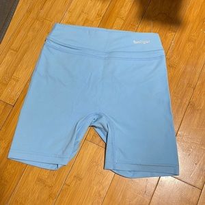 TomTiger bootie scrunch, no front seam shorts- light blue